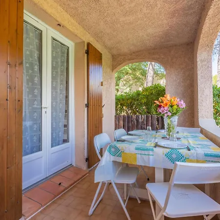 Pour 4 Les Pins Апартаменты Сен-Рафаэль