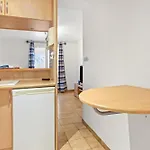 Apartment Pour 4 Les Pins Saint-Raphael (Var)
