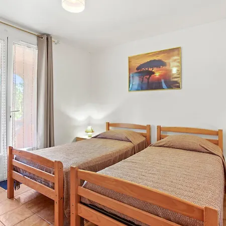 Apartment Pour 4 Les Pins