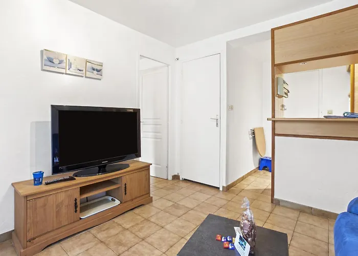 Pour 4 Les Pins Saint-Raphael (Var)