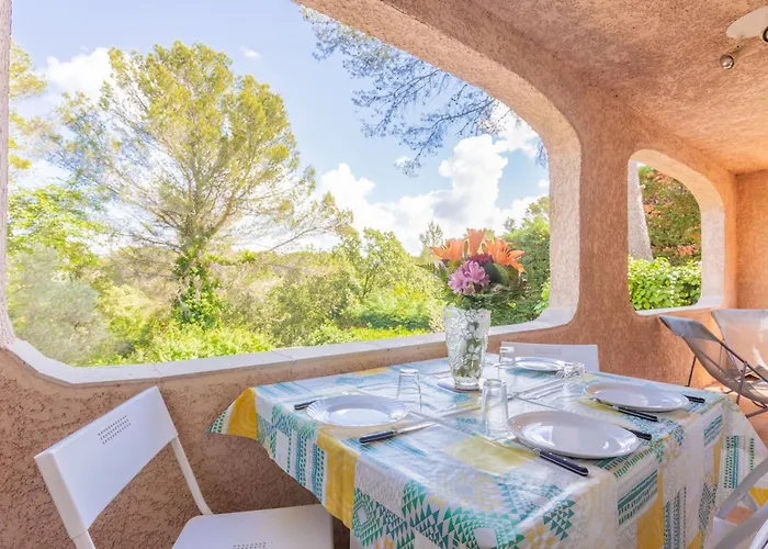 Pour 4 Les Pins Apartment Saint-Raphael (Var)